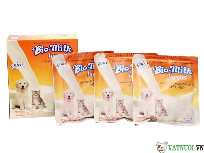 Sữa bột sinh học cho chó mèo