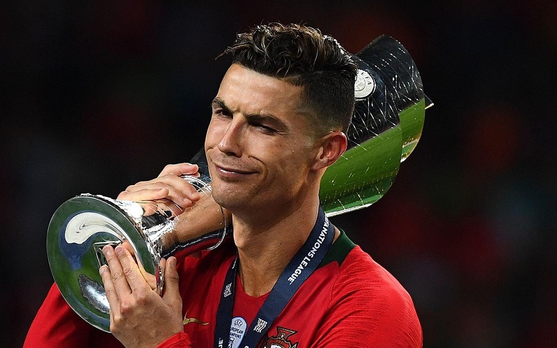 Kỷ lục ghi bàn của Ronaldo trong màu áo Bồ Đào Nha